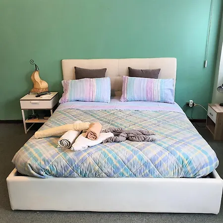 Studio Luna Apartments-3